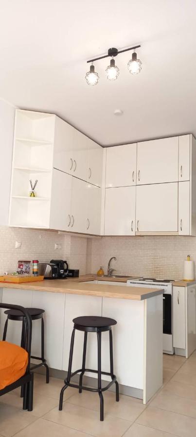 Popart -Spacious 3Rdfl 1Bdr W/Balcony/View Apartment Athens Luaran gambar