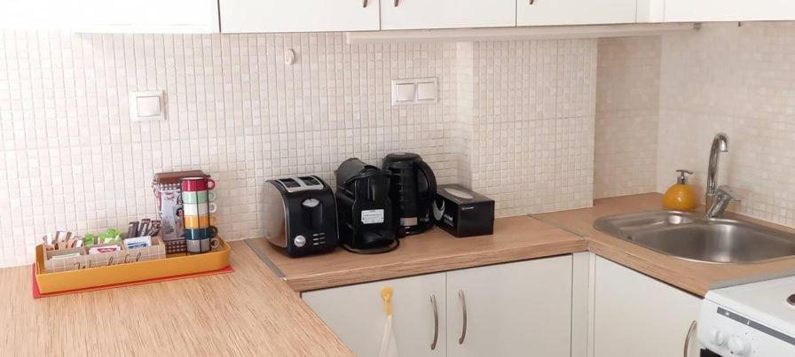 Popart -Spacious 3Rdfl 1Bdr W/Balcony/View Apartment Athens Luaran gambar