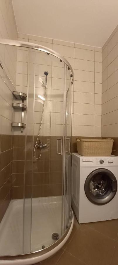 Popart -Spacious 3Rdfl 1Bdr W/Balcony/View Apartment Athens Luaran gambar